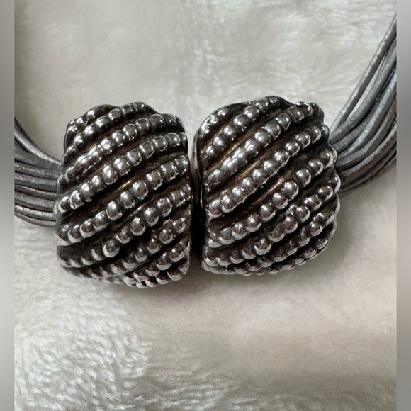 Gray and sterling silver necklace.  Made in Israel. - Picture 5 of 14